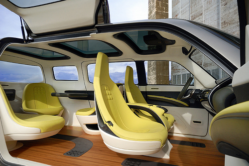 Kia’s KV7 Concept with Teak Floor
